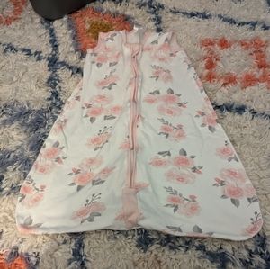 ♥️ 2 for $10♥️ Baby girl sleep sack